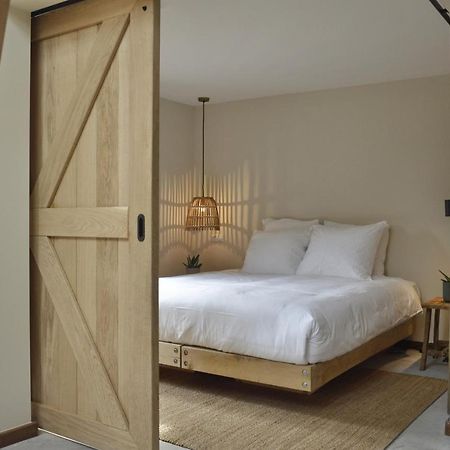 Van Heeckeren Apartments & Suites Buren Buren  Dış mekan fotoğraf