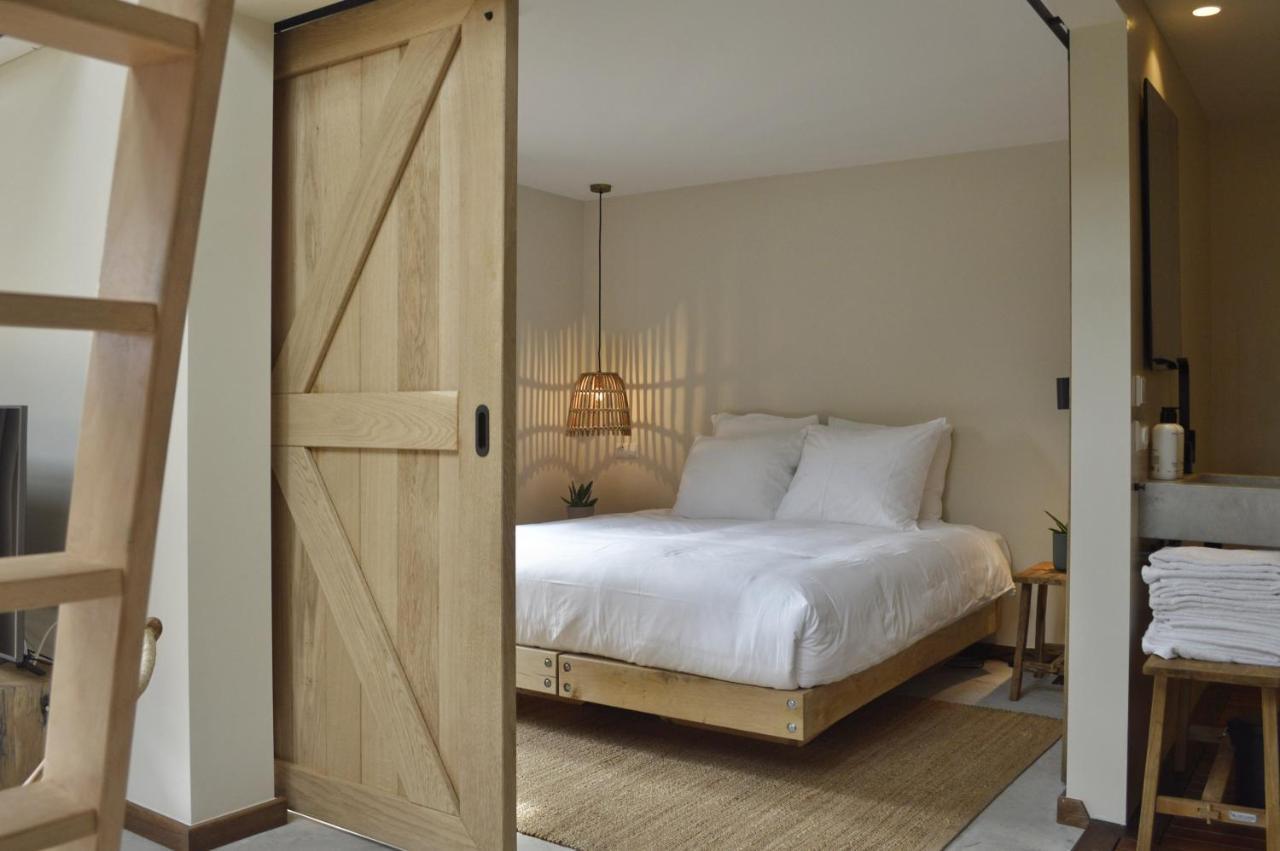 Van Heeckeren Apartments & Suites Buren Buren  Dış mekan fotoğraf