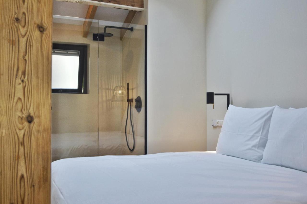Van Heeckeren Apartments & Suites Buren Buren  Dış mekan fotoğraf